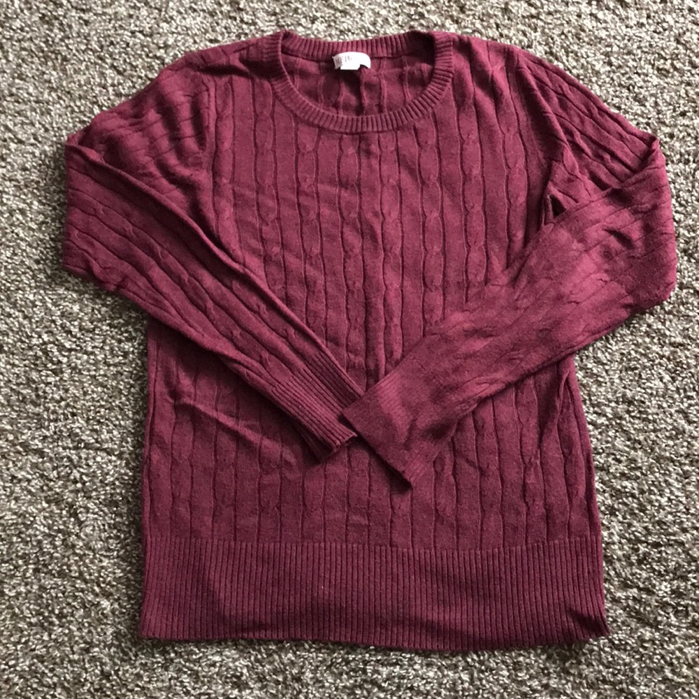 Merona size small wine red cable sweater